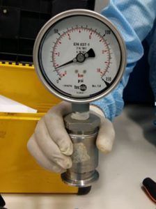 Shifted Zero position of an analog pressure gauge needle
